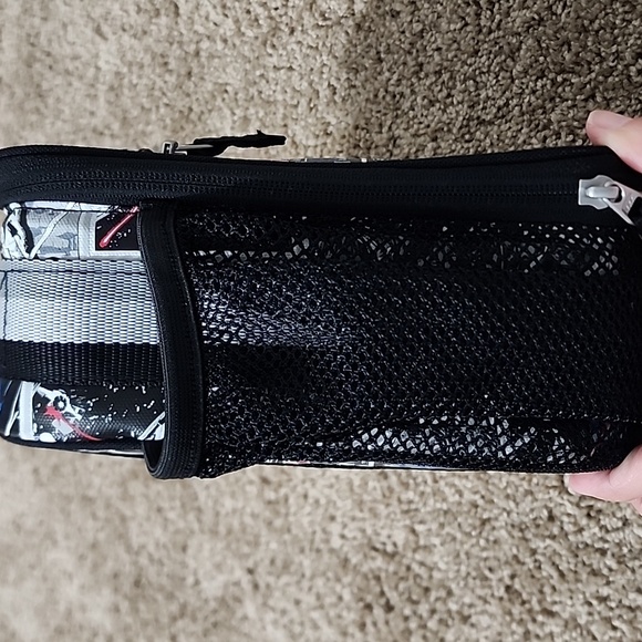 POTTERY Barn Star Wars Lunch Bag, Glow in the Dark, NWT - Picture 3 of 14